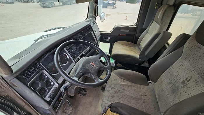 Used 2015 Guzzler Vacuum Excavator Truck