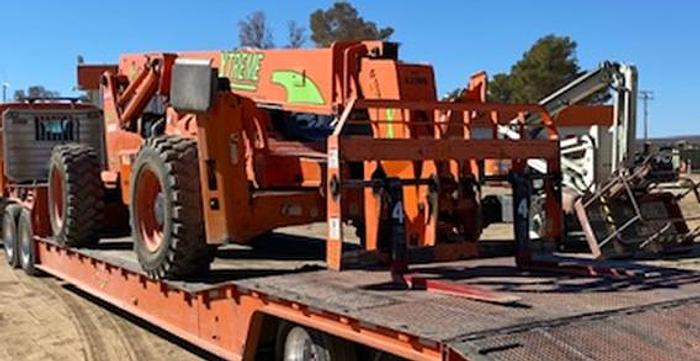 Used XTREME 12,000 lbs Reach Lift