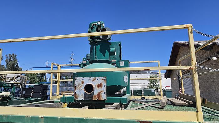 Used Derrick Vacuum Degasser