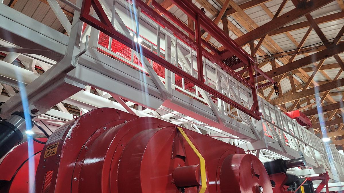 Refurbished Cameron 550 Workover Rig