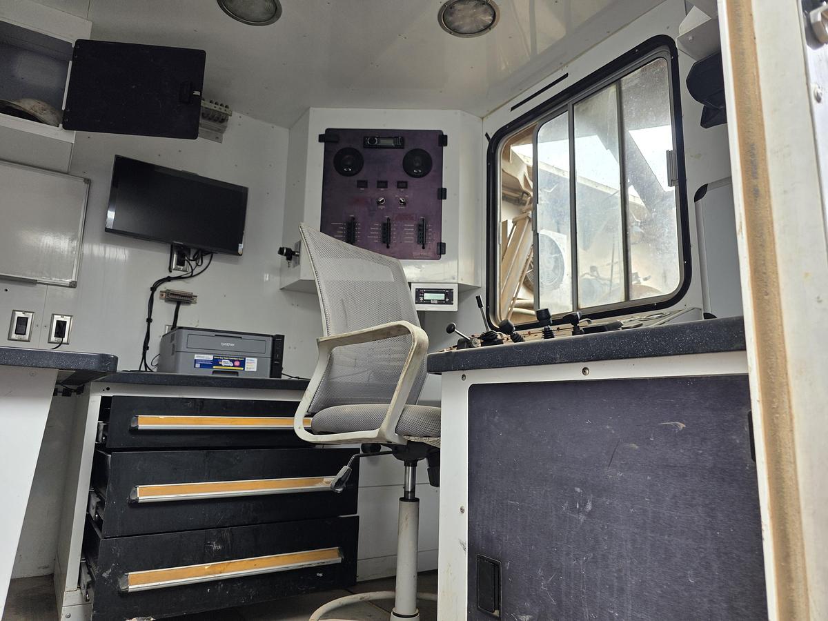 Used 2012 Texas Wireline T440 Wireline Truck