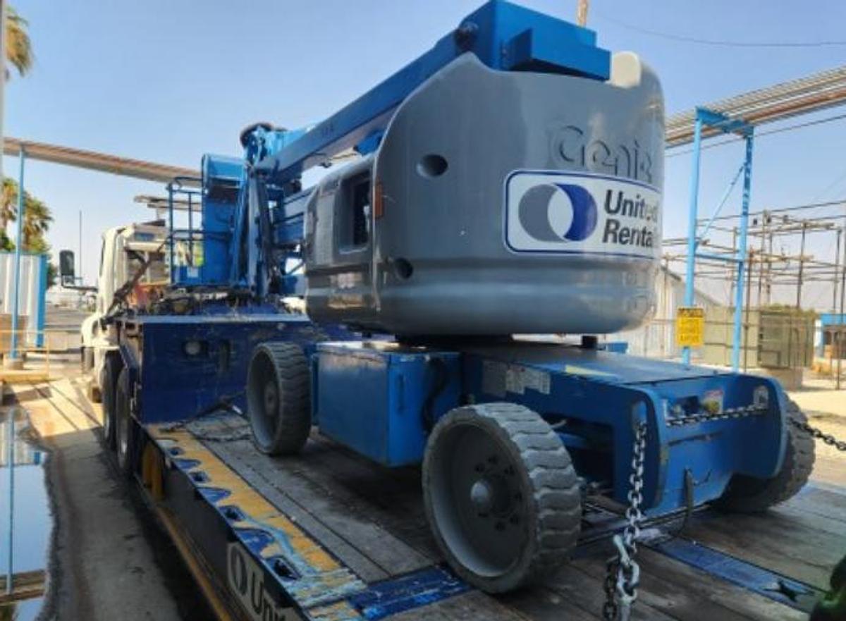 Used 2016 Genie 40ft Articulating Electric boom