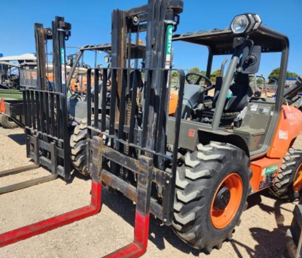 Used 2022 AUSA C251H 5,000Lbs forklift