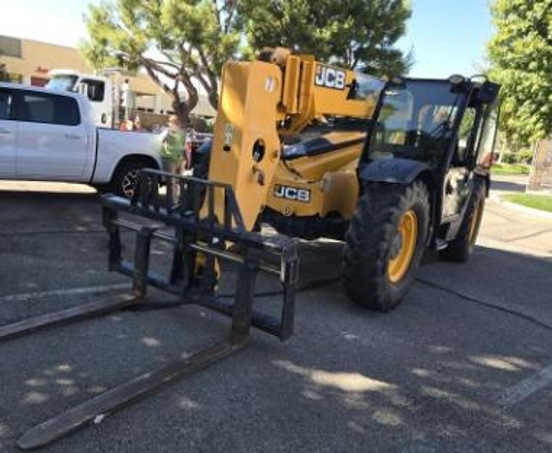 Used 2018 JCB 507-42 Telehandler - 7,000 lb - 42' Lift - 3,332 Hrs - Lancaster CA USA