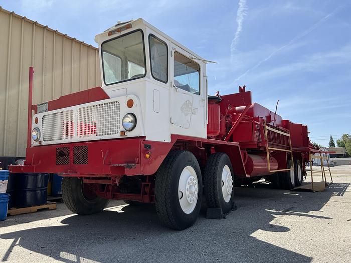 Used 1982 Franks Explorer 300 Carrier