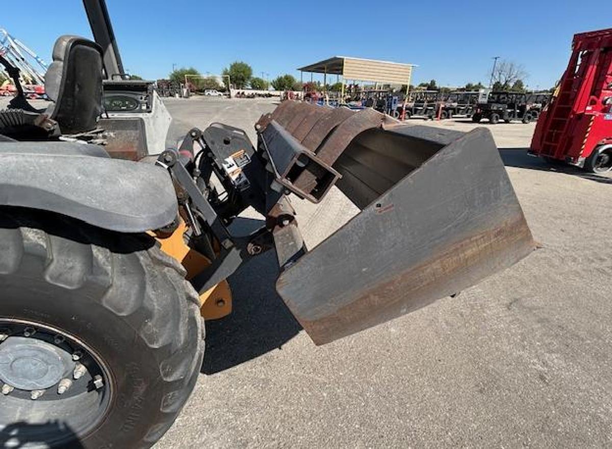 Used Case Skip Loader