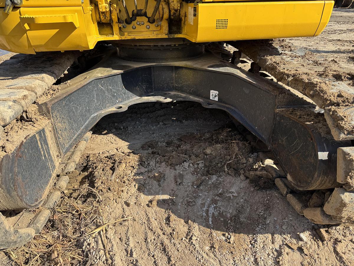 Used 2022 KOMATSU PC138-11