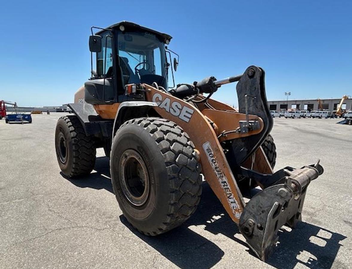 Used 2020 Case 821G wheel loader
