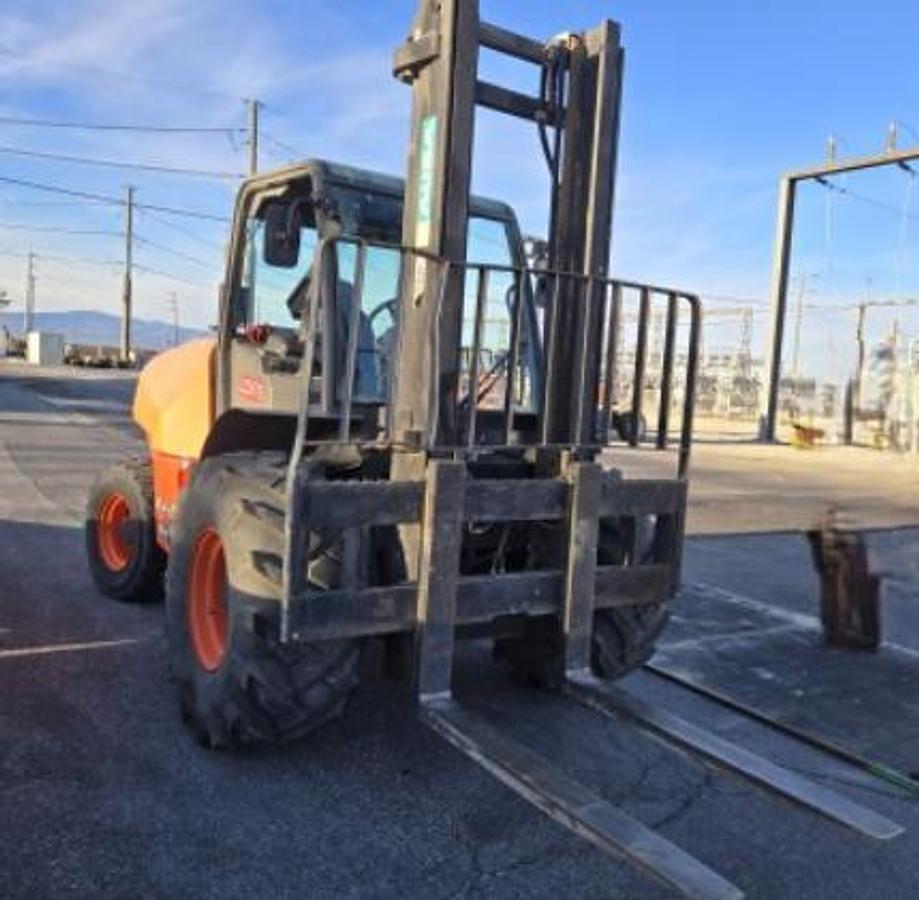 Used 2022 AUSA C401HX4 8,000Lbs forklift