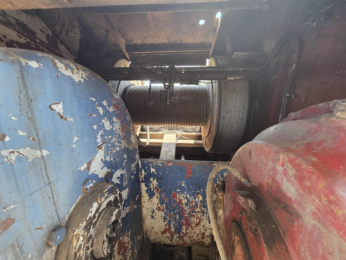 Used Skytop Brewster N-46 900 HP Drilling Rig