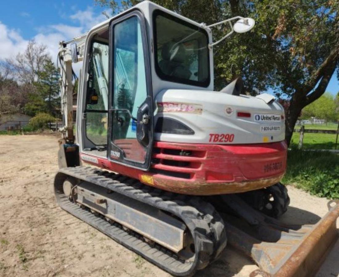 Used TAKEUCHI TB290C MINI EXCAVATOR