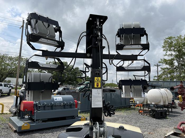 Used 2020 DOOSAN Light Tower