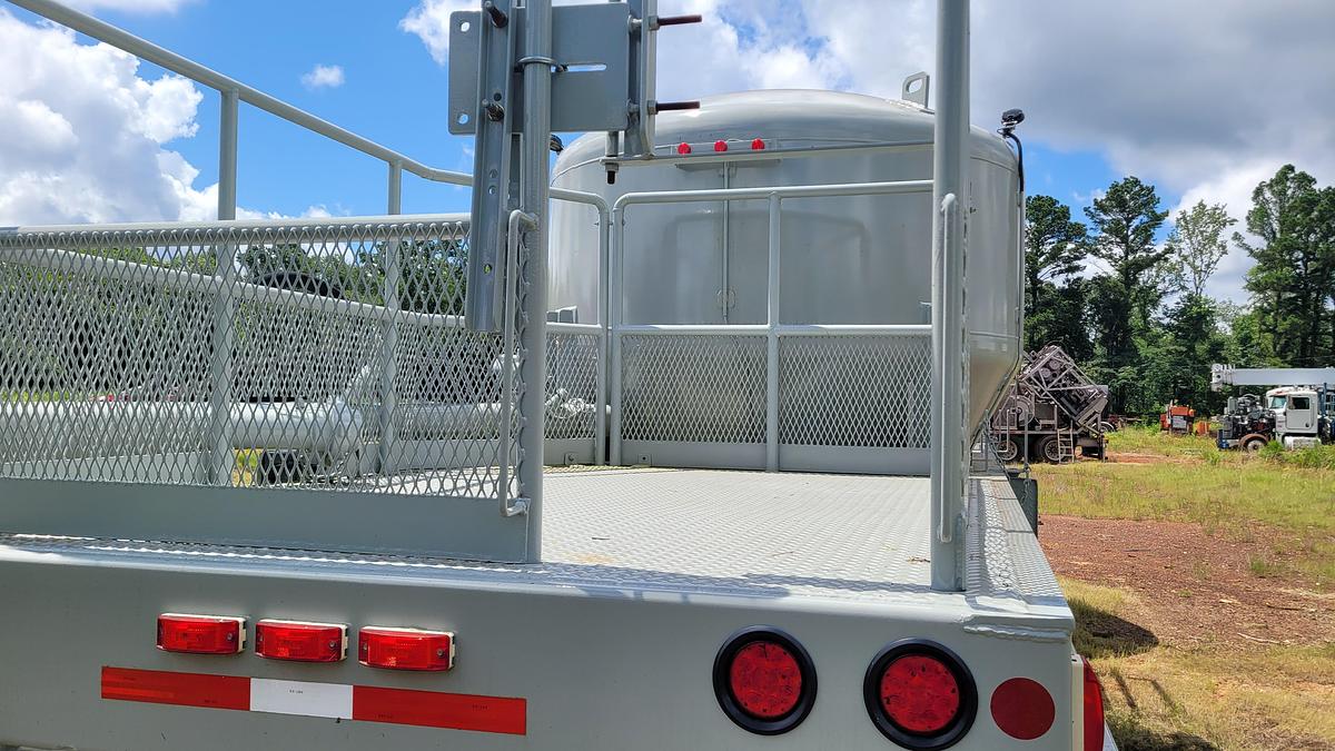 Used 2005 Worley Cement Bulk Trailer