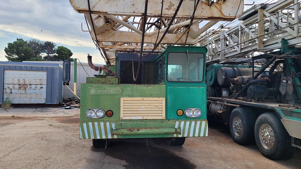 Used 1980 Franks 300 Workover Rig