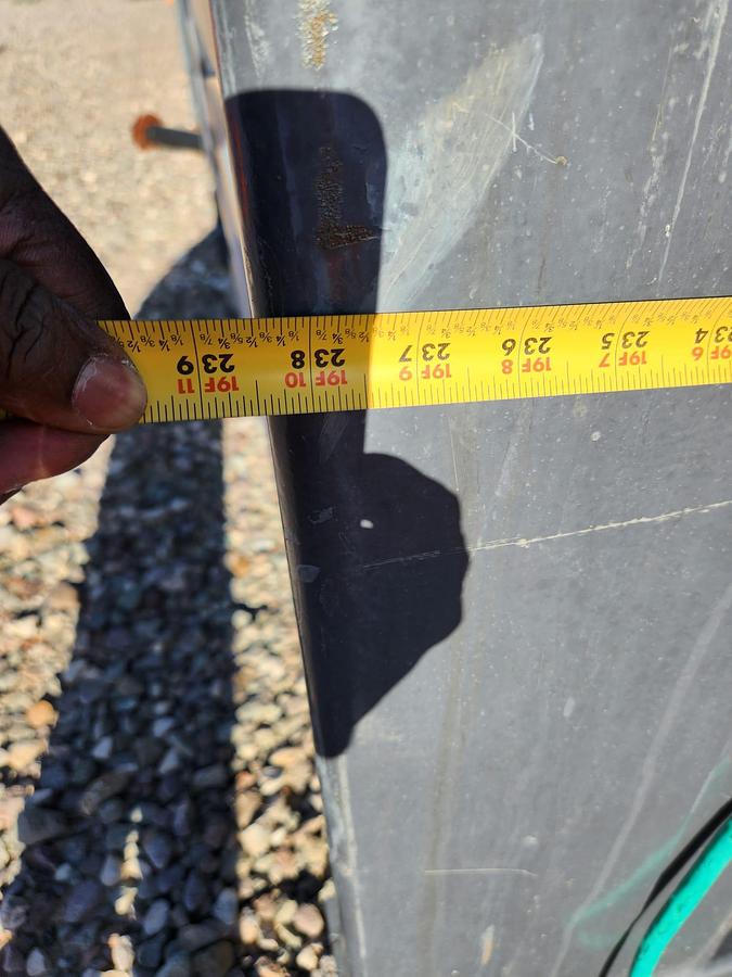 Used 2010 Volvo 550 kW Genset