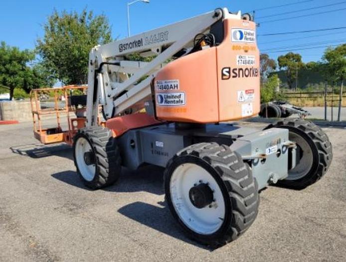 Used 45ft Articulating Boom