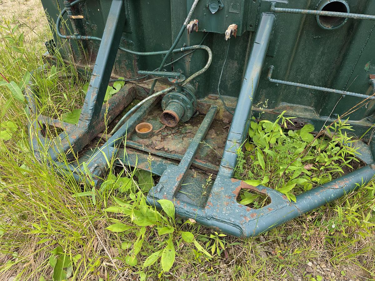 Used Valmont Frac Tank
