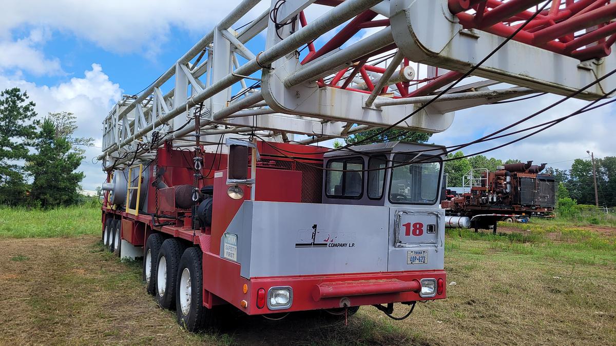 Used 2005 Lanco 750 Workover Rig
