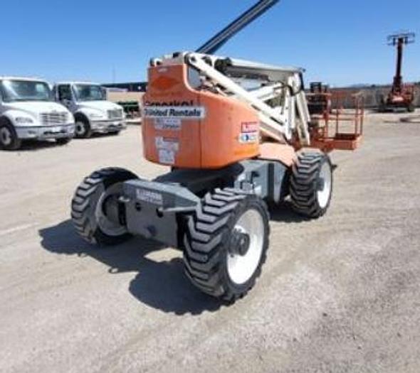 Used 45ft Articulating Boom