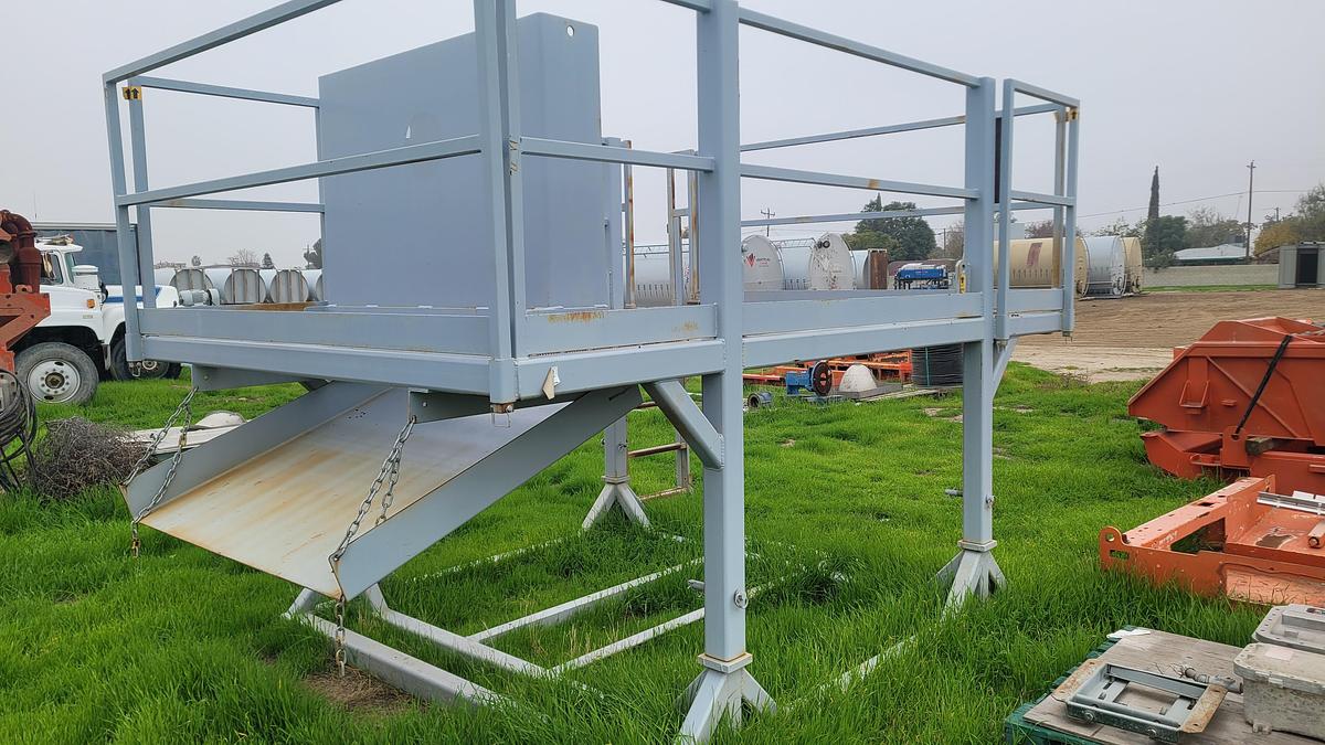 Used MI SWACO Shaker Stand