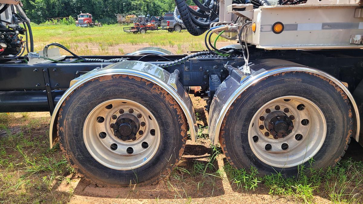 Used 2007 NOV Hydra Rig Coiled Tubing Unit