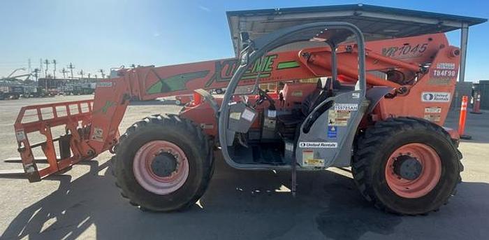 Used Reach lift 10,000Lbs