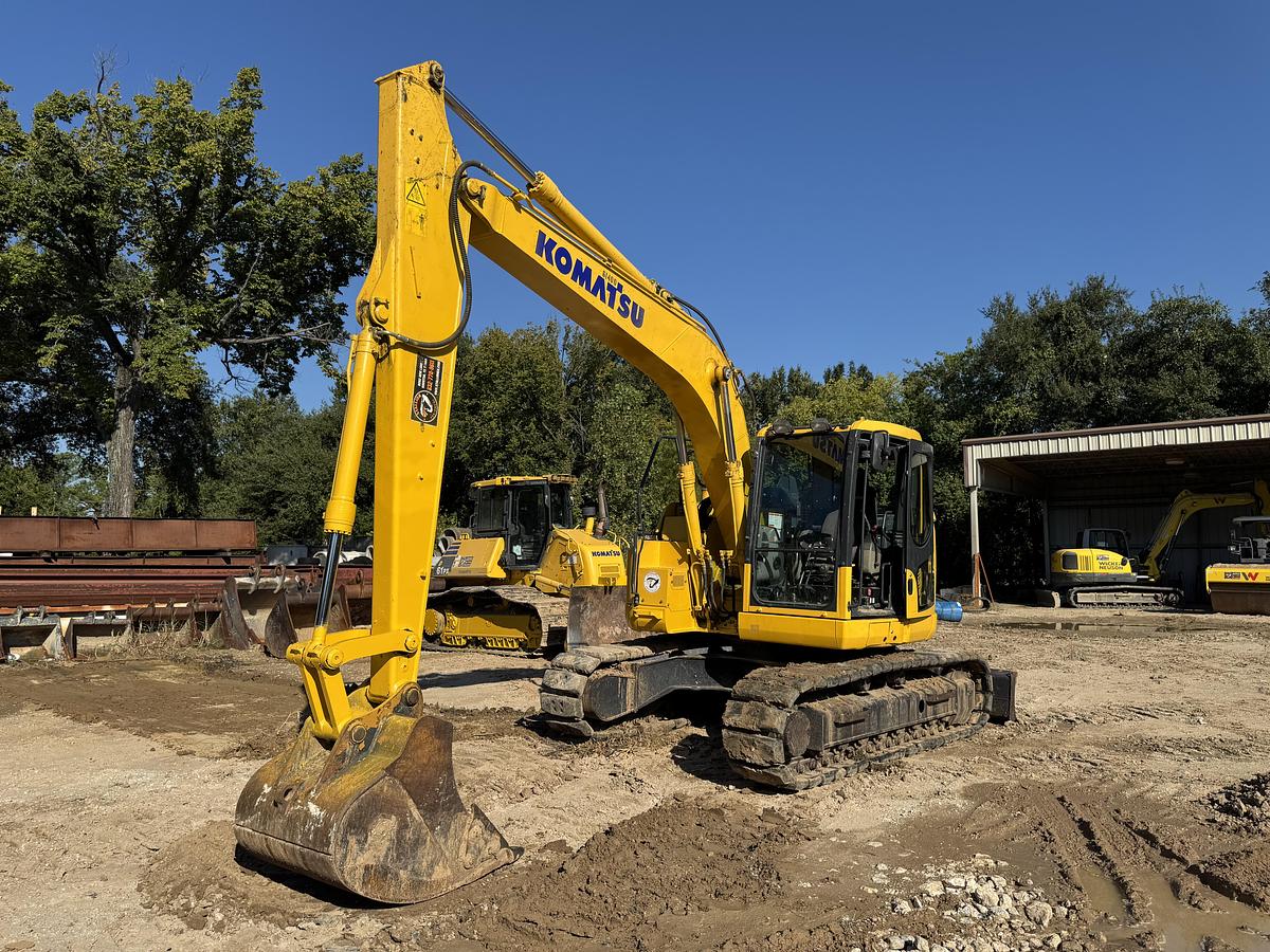 Used 2022 KOMATSU PC138-11