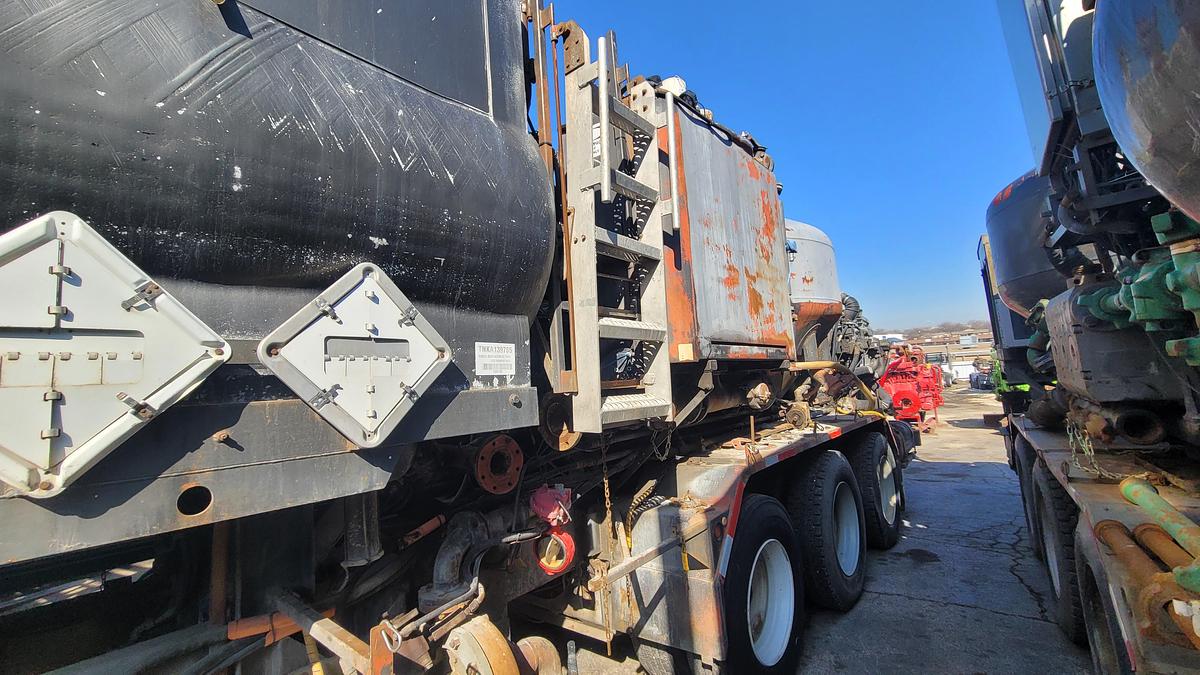 Used 2008 International Cement Pumper