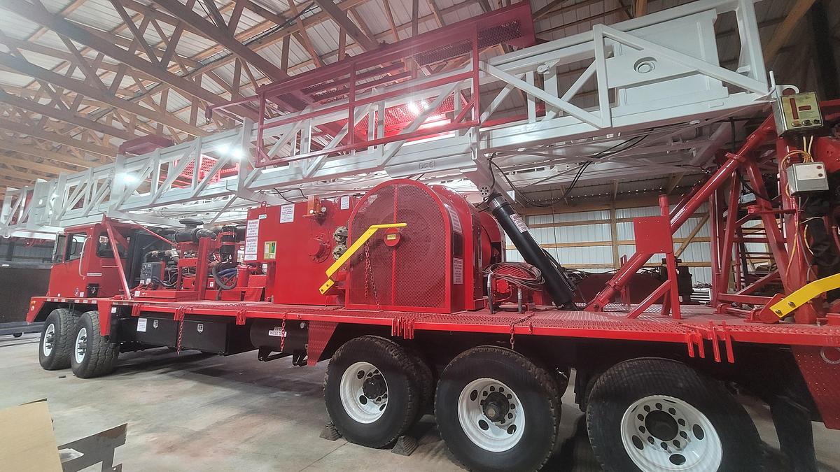 Refurbished Cameron 550 Workover Rig