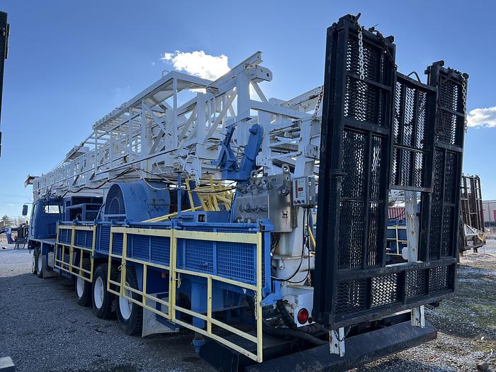 Used 2006 SJ Petro XJ400 Workover Rig