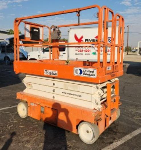 Used Snorkel 26ft 48" scissor lift