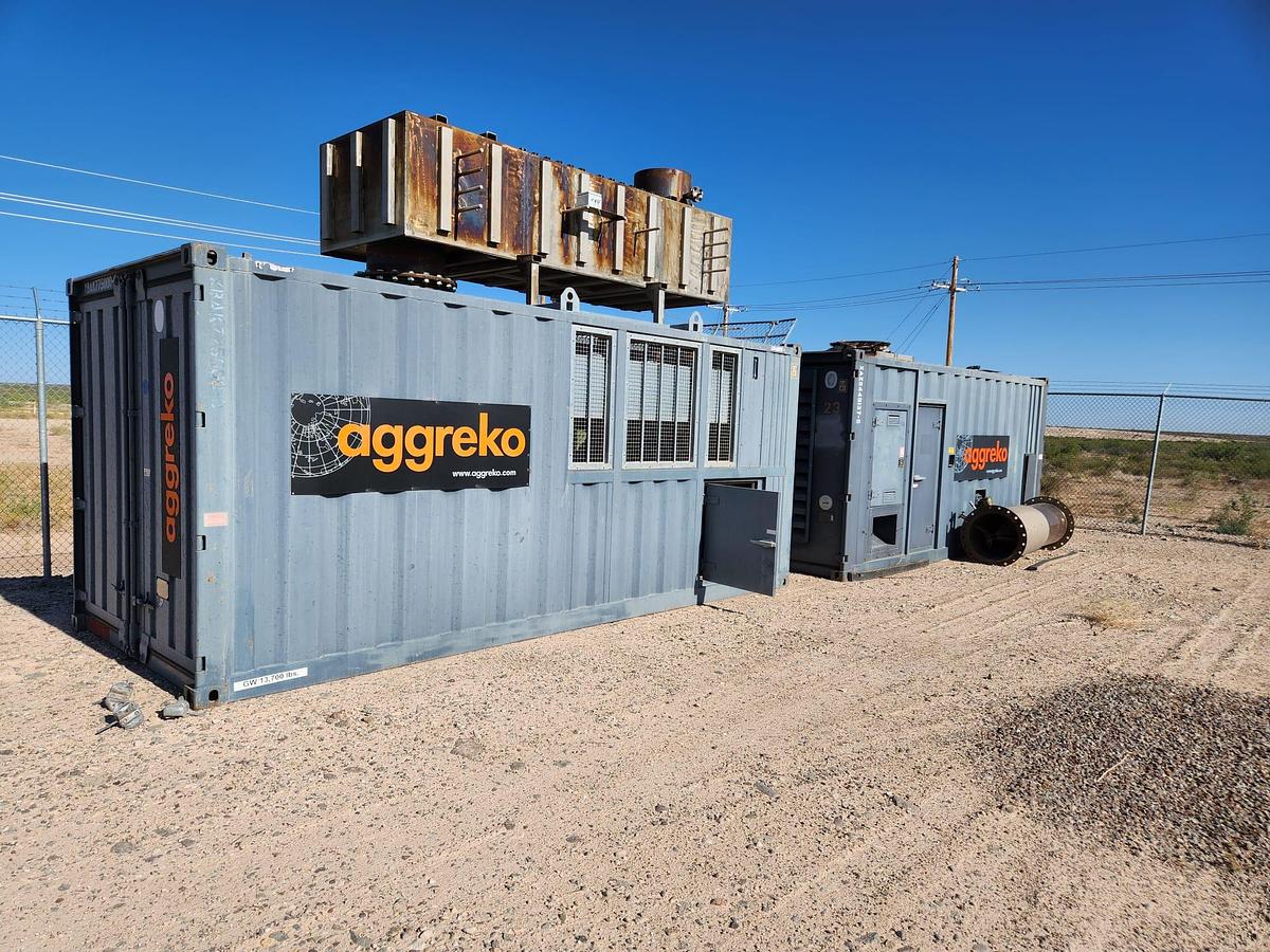 Used 2010 Volvo 550 kW Genset