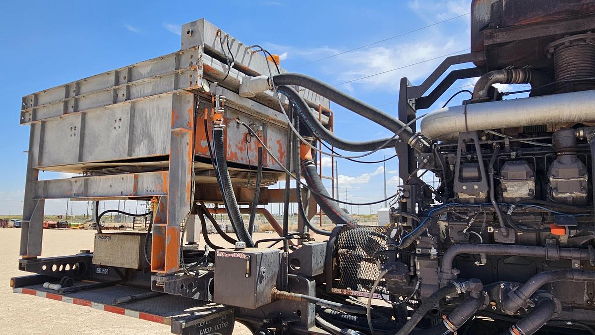 Used 2011 Caterpillar Gardner Denver 2500 Frac Pump