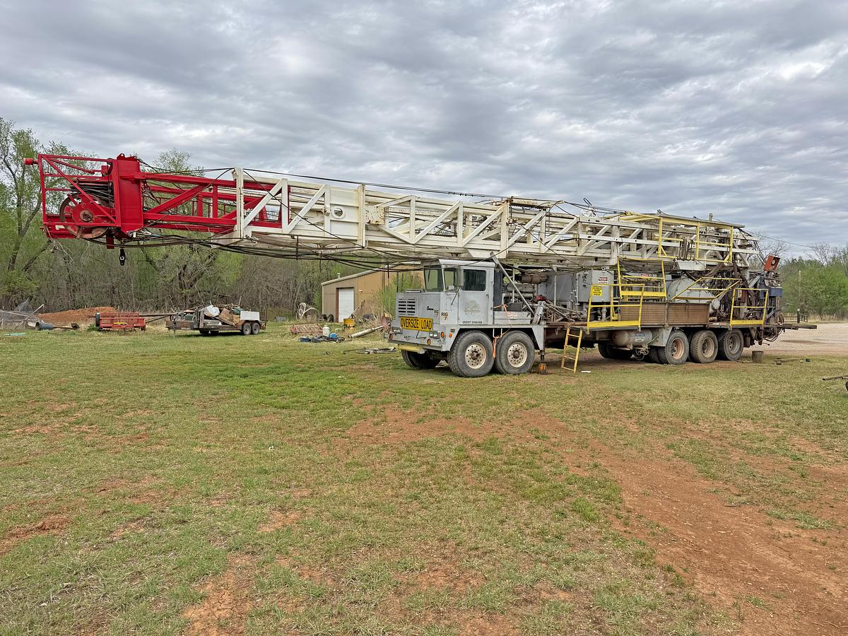 Used 2007 Cameron 550 Workover Rig