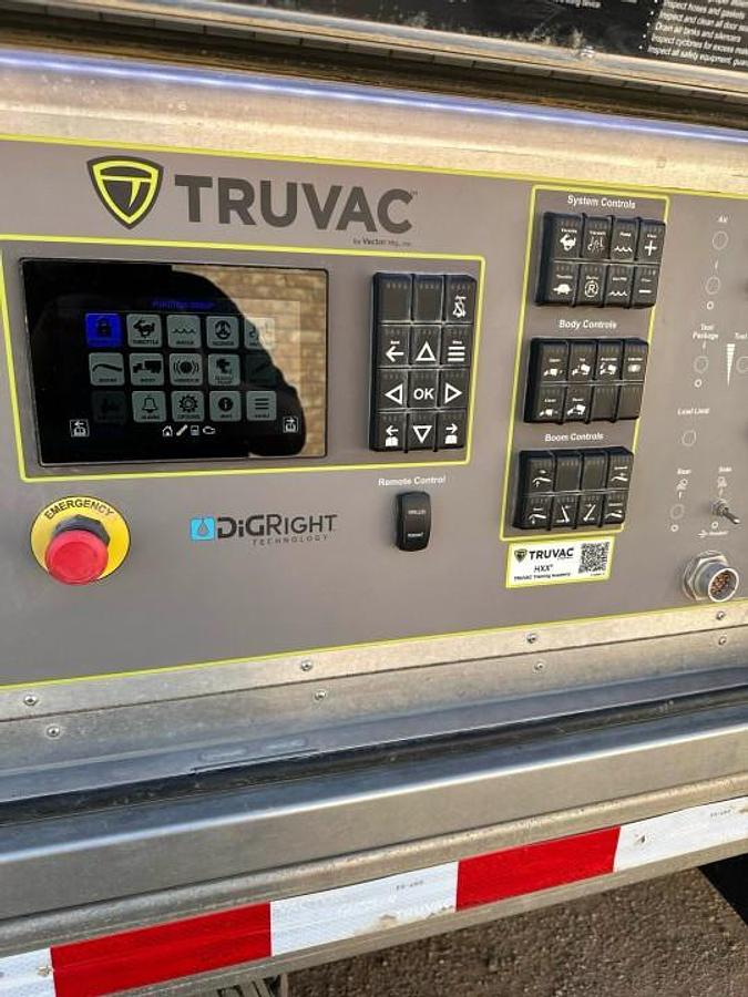 Used 2020 Truvac HXX Vacuum Excavator Truck
