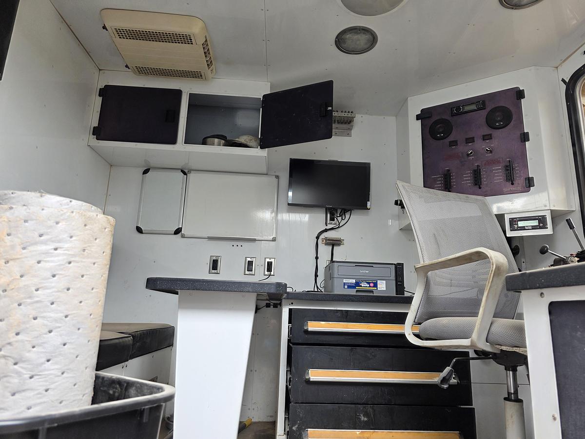 Used 2012 Texas Wireline T440 Wireline Truck