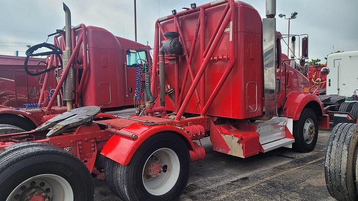 Used Kenworth T800