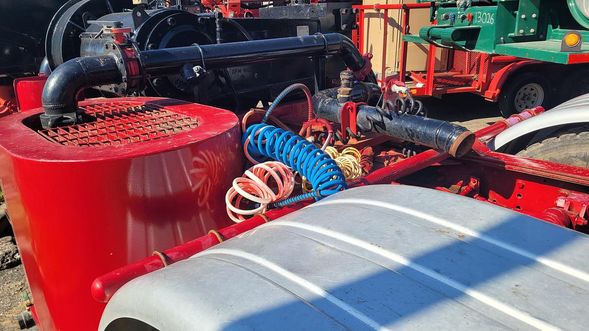 Used 2006 Kenworth Kill Truck