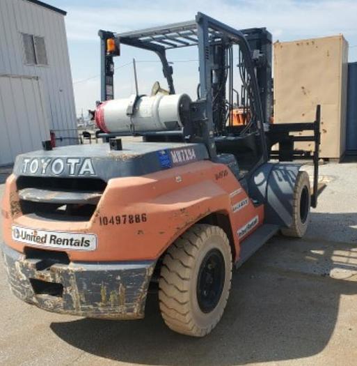 Used Toyota 8FD70U 15,000Lbs Warehouse Forklift