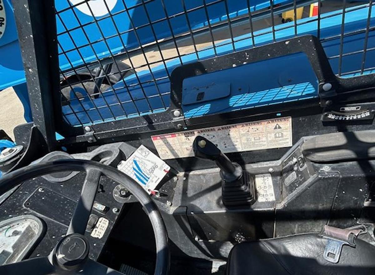 Used 2015 Genie GTH-636