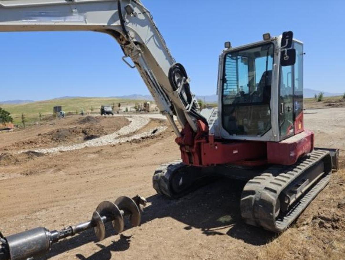 Used 2019 TAKEUCHI TB280FR