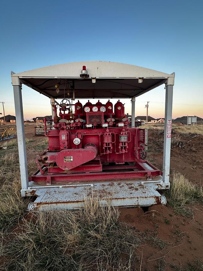 Used 2008 NOV 5C Workover Rig