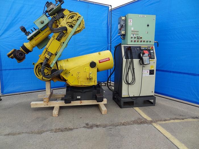Used FANUC R2000iA/165R CNC 6 AXIS ROBOT W/RJ3IB CONTROL