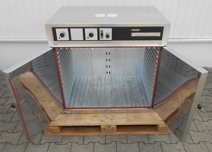 Used E 14379 D - Drying Oven MEMMERT UL 50