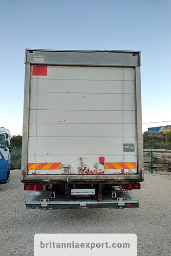 Used 2001 IVECO Eurotech 190E27 R 19 ton isothermic box lorry