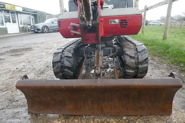Used 2012 TAKEUCHI TB016