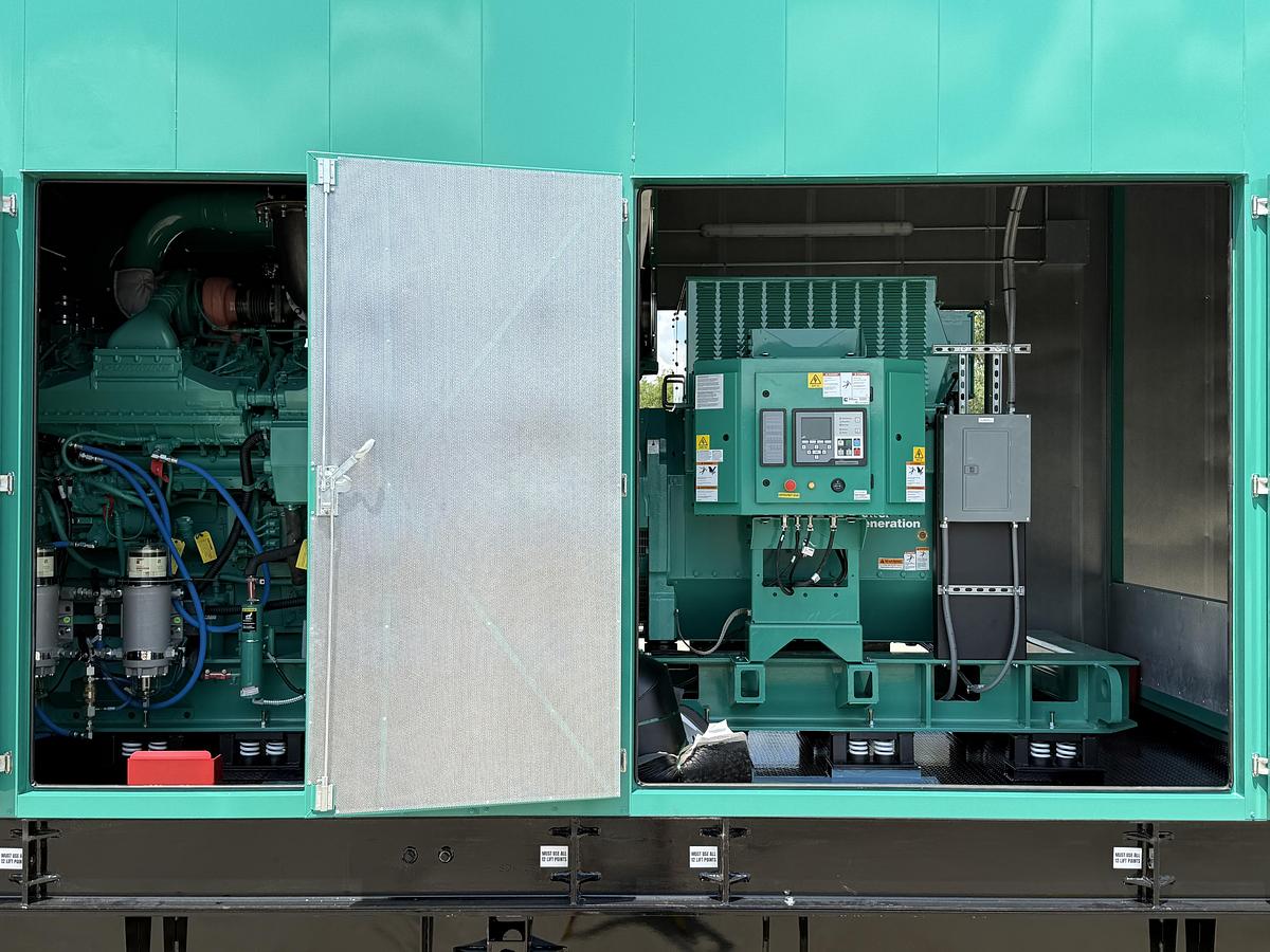 New Cummins DQKAN 2500 kW Diesel Generator Set | EPA Tier 2