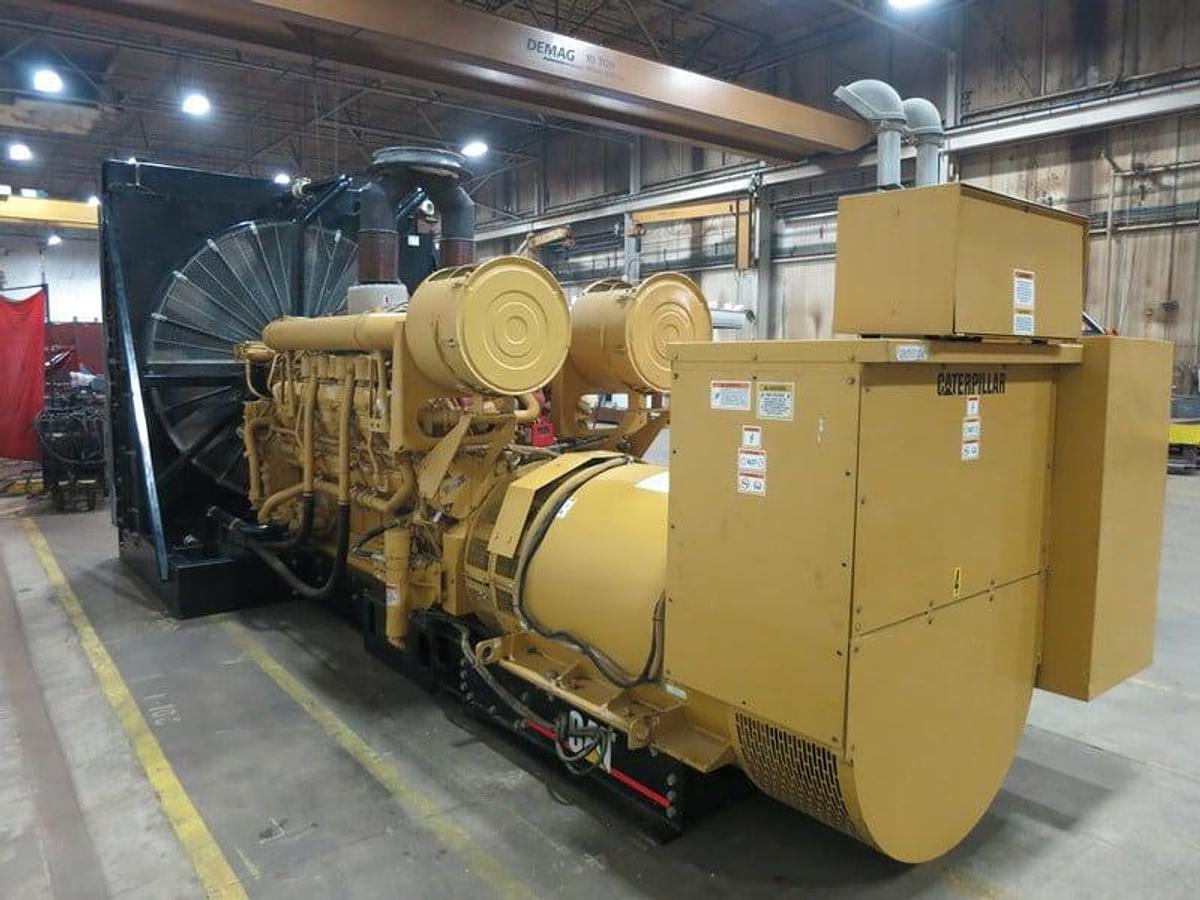 Used Caterpillar 3516B 2000 kW 480V Diesel Generator Set