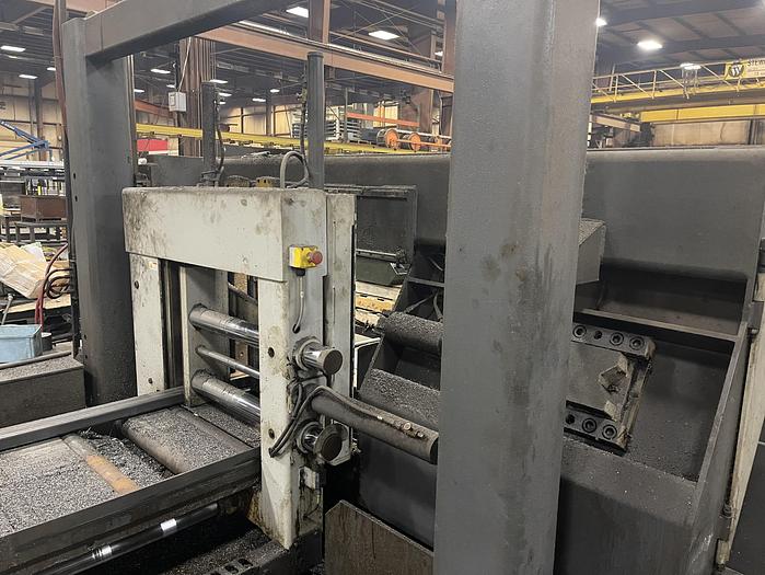 Used 2012 Hyd-Mech H-22A dual Column Bandsaw