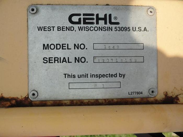 Used GEHL 1694 Paver